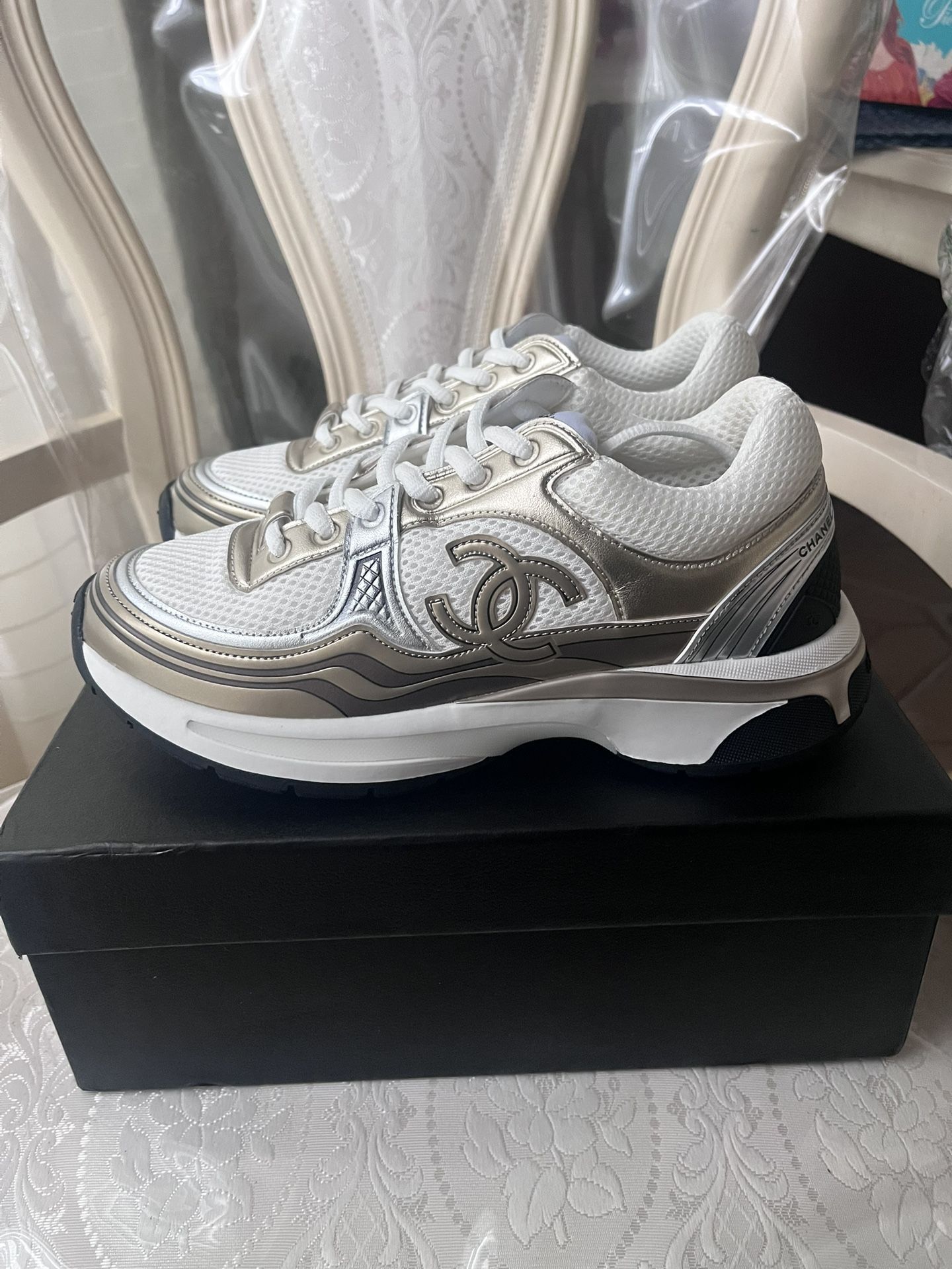 Gold Silver And white Trainers,All Products : American Fashion Style Bags On Sale