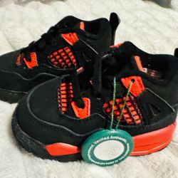 Brand New In Box Nike Air Jordan Retro 4 Red Thunder 