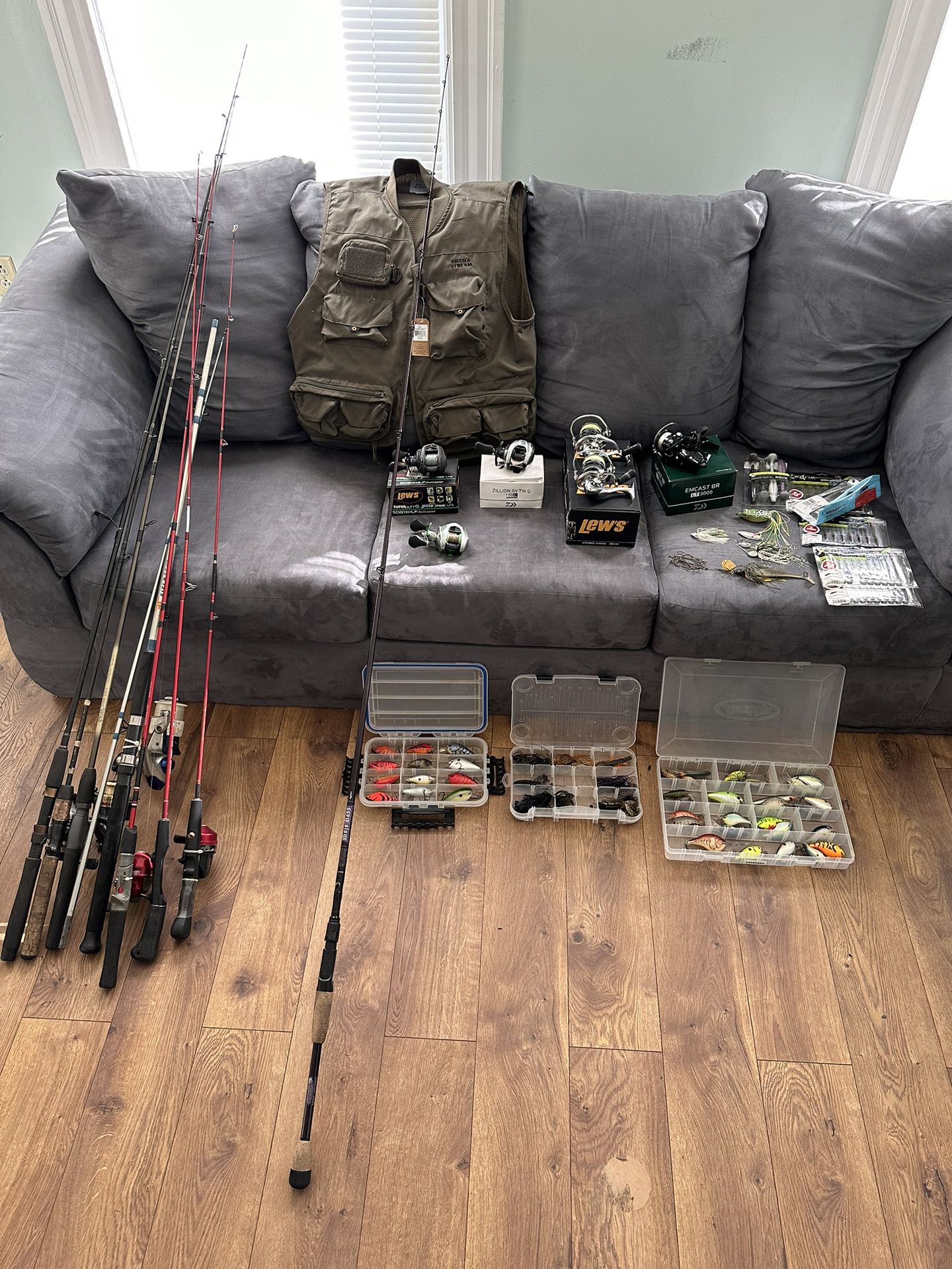 Fishing Gear / Tackle Great Condition & New! Rods, Reels, Vest, Lures, Hard & Soft Baits, Etc…