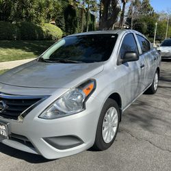 2016 Nissan Versa 