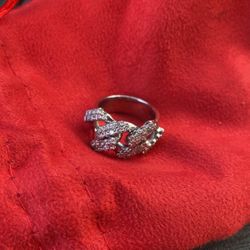 10k Diamond Ring (width 1.5cm/size 5) 