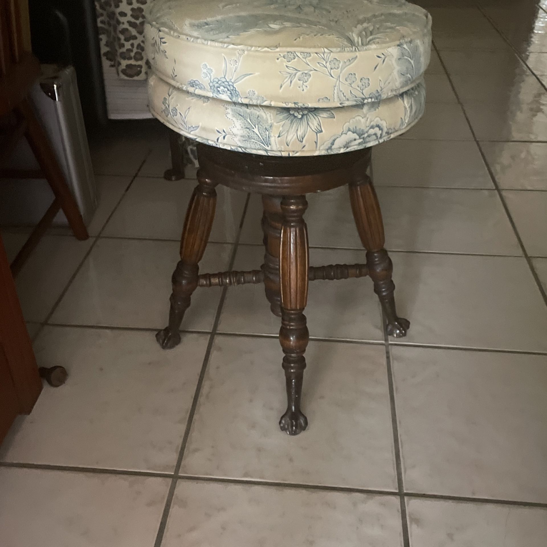Piano Stool Glass Claw And Ball Feet