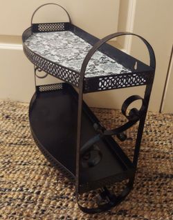VINTAGE BLACK TWO TIER SCROLLED METAL WALL SHELF WITH TOWEL BAR HOLDER ( ONLINE SALES FOR $70 & MORE!! )💥 DOWNSIZING & SELLING FOR $15!!