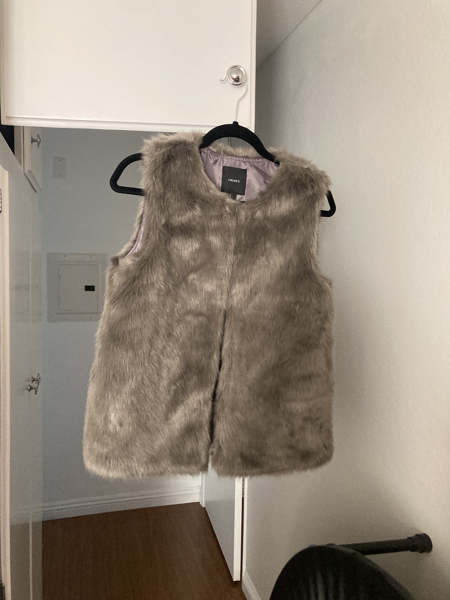 Forever 21 Faux Fur Vest