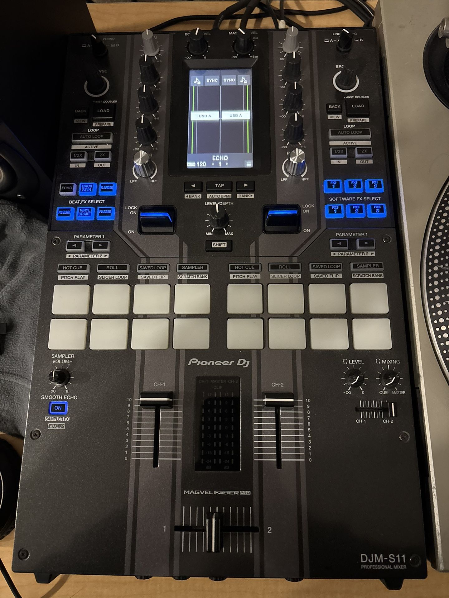 Pioneer DJ DJM S11 SE Limited Edition Mixer