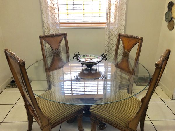 Rooms To Go Dinning Set Dining Table Mesa De Comedor For
