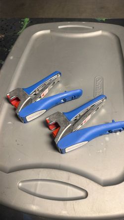 Cat6 crimping tool for inserts
