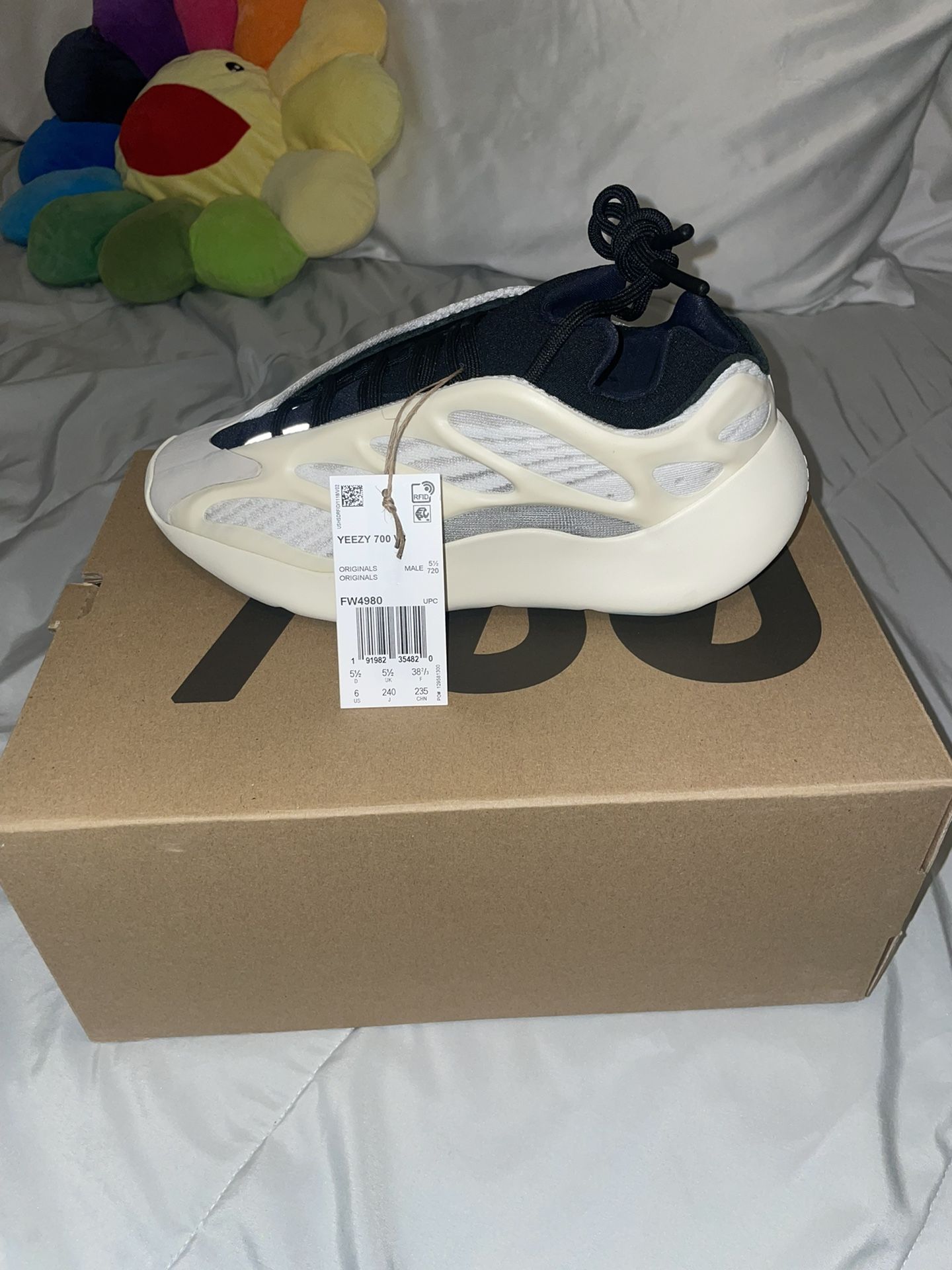 Yeezy 700