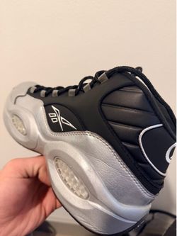 Reebok Question Mid I3 Motorsports sneaker