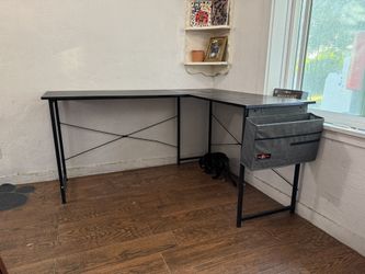 Corner Desk W/ Pocket