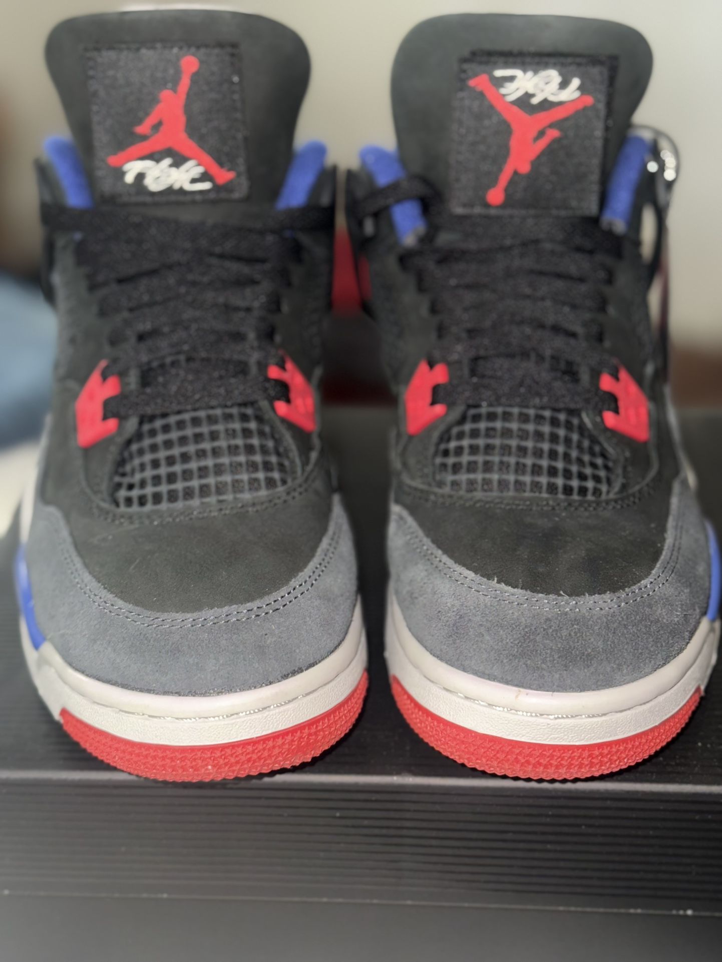 Air Jordan Retro 4 Size 7y