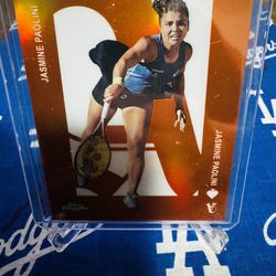 Jasmine Paolini tools chrome