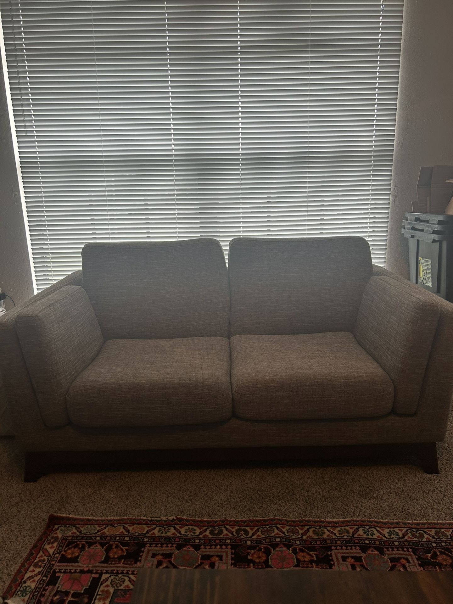Article 61” Ceni Loveseat- Quarry Gray