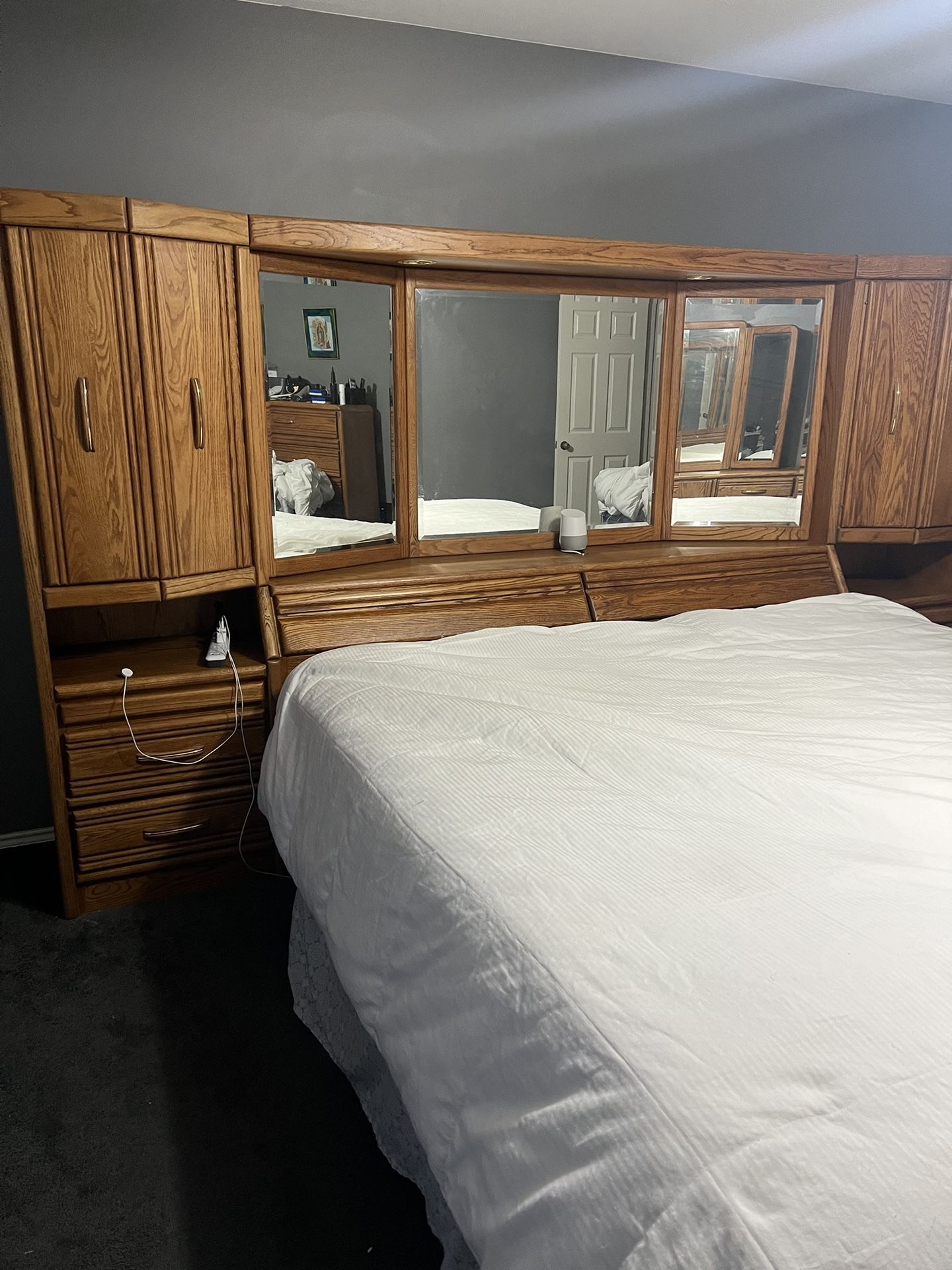Solid Wood King Size Bed Frame And Mirrored Dresser