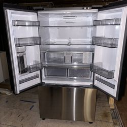 Samsung Bespoke 30 cu. Ft 3 Door French Door Smart Fridgerator