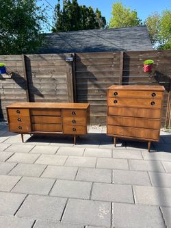Dresser Set MCM (2 Pieces)