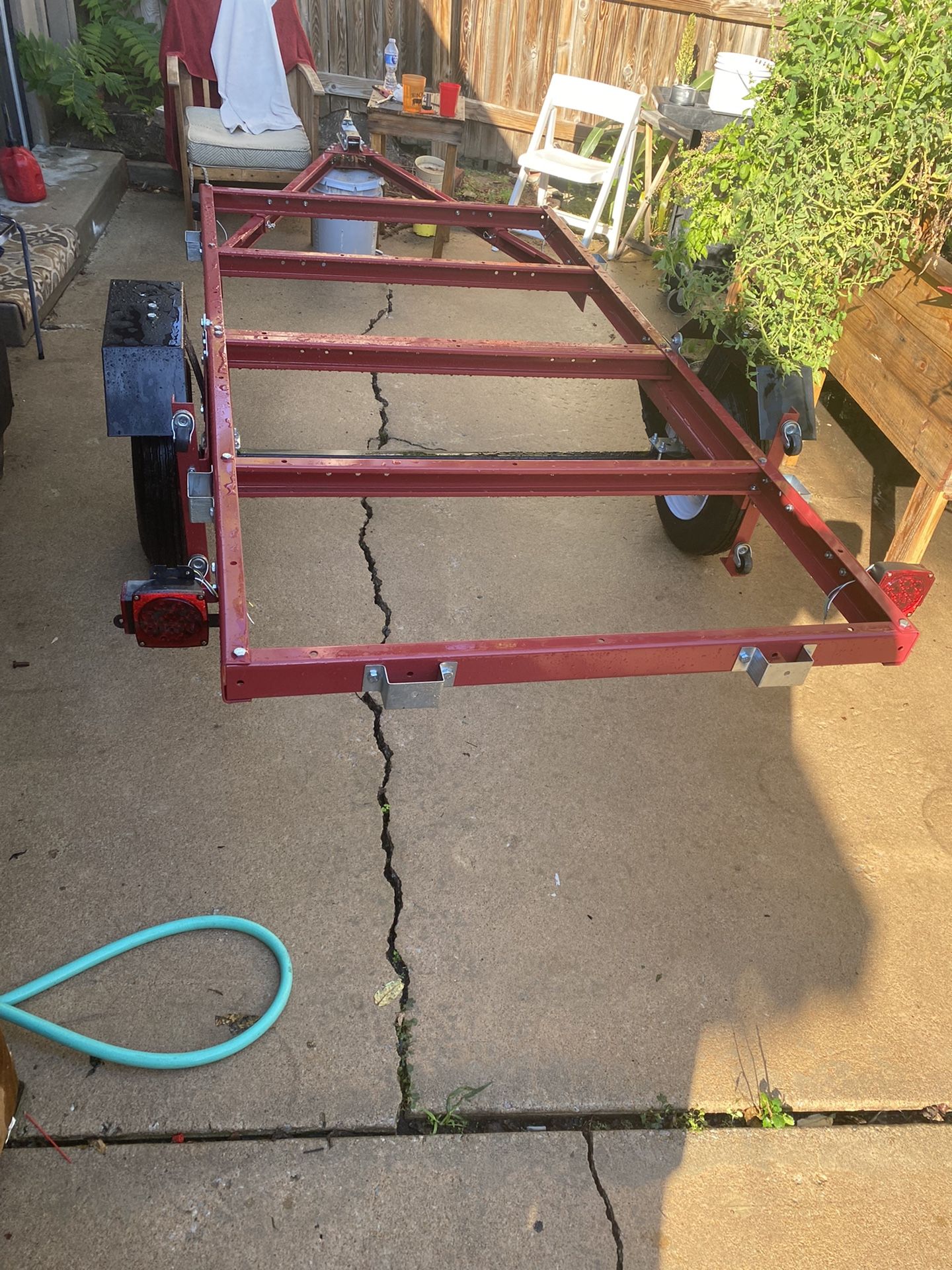 4 x 8 Foldable trailer brand new never been on the road