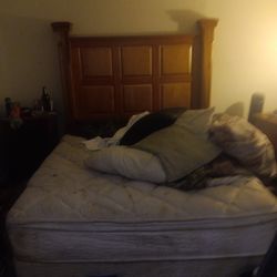 Queen Bedroom Srt