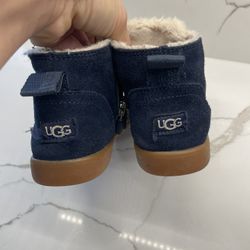 Ugg size 11 unisex winter  boots