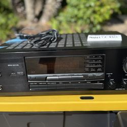 ONKYO receiver Model TX - 8511