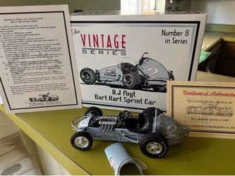 Vintage series AJ Foyt 1;18