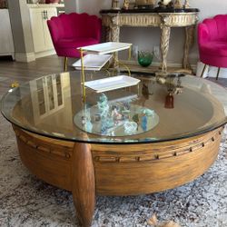 Wooden Coffee Table 