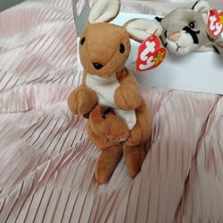 Kangaroo Beanie Baby 