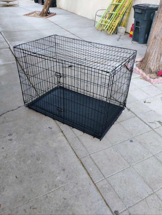 XL Dog Crate (Double Door)