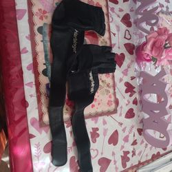 Harbinger Wiegh Lifting Gloves Good Condition No Holes,wrist Or Tears.