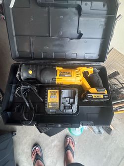 DeWalt 20V Max Reciprocating Saw with Battery and Charger