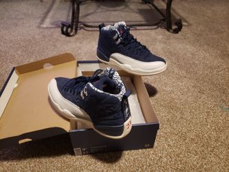 Air Jordan 12 International Flight