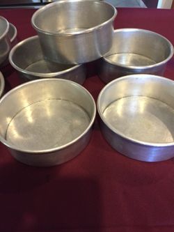 Cake pans