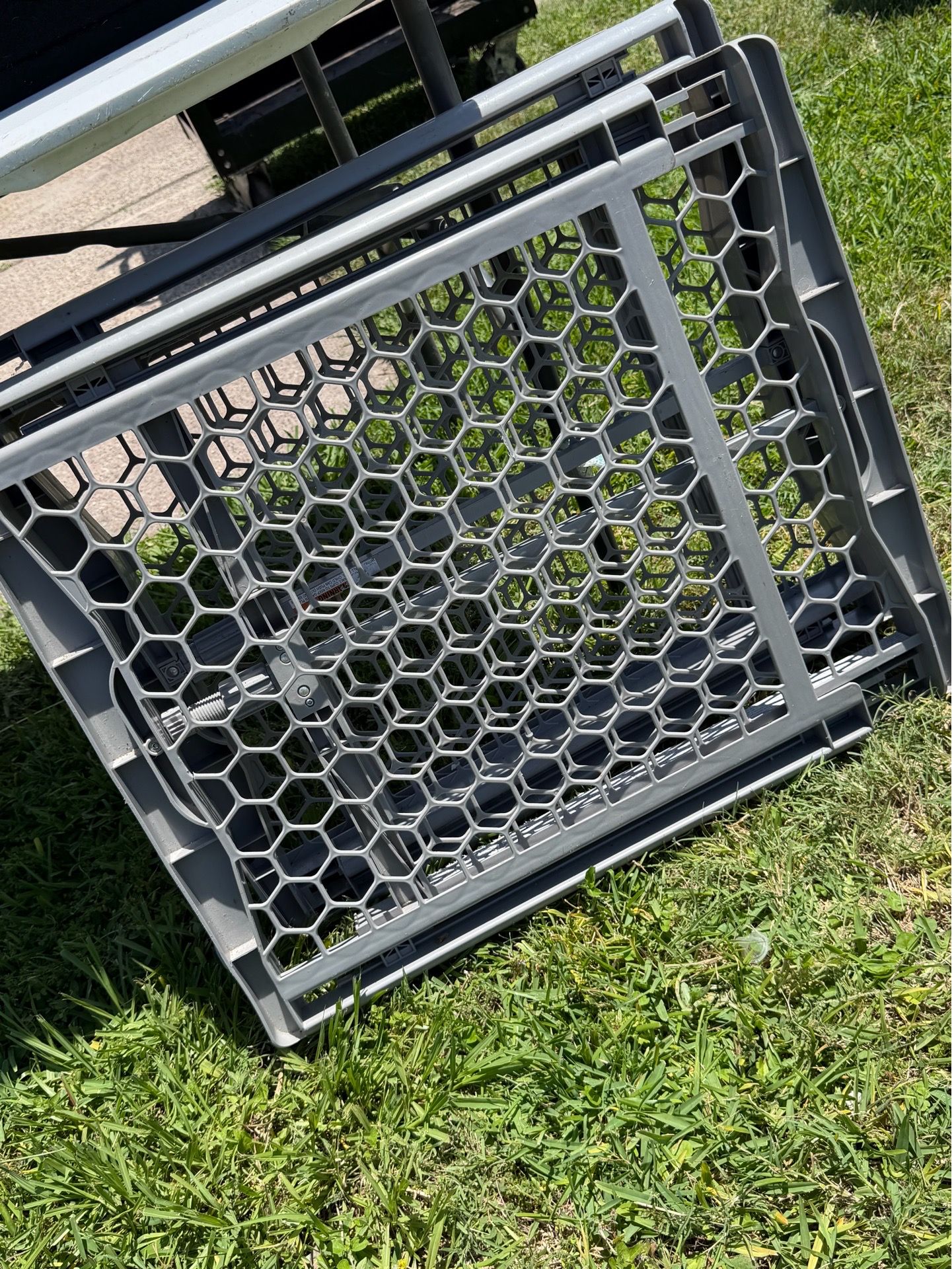 2 Dog Gates