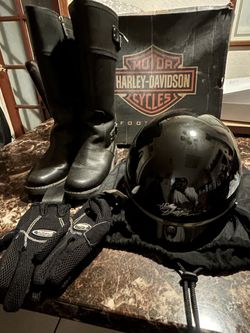 Harley Davidson Boots Helmet And Gloves