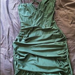 Green Dress (Windsor)