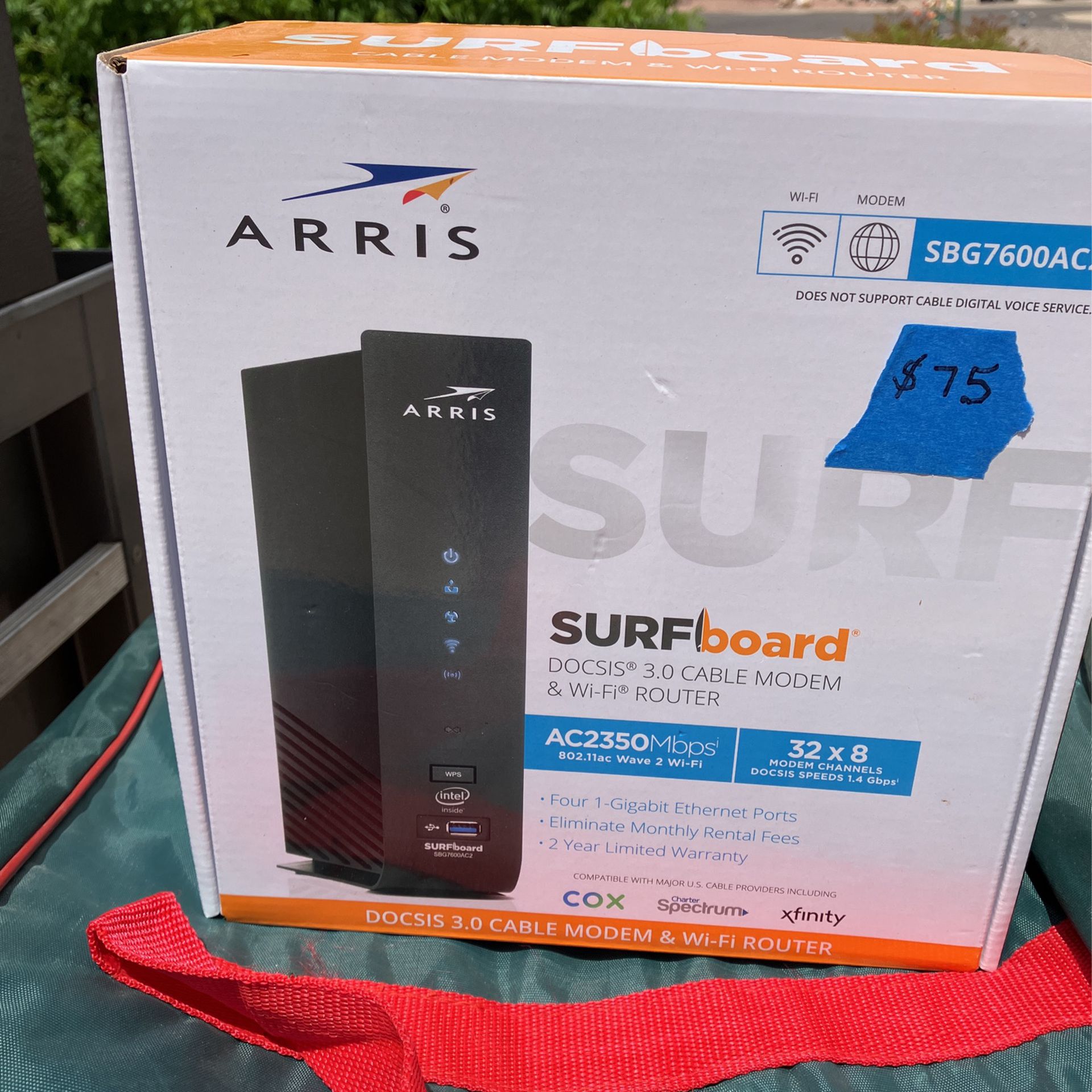 ARRIS SURFBOARD  Modem & Router