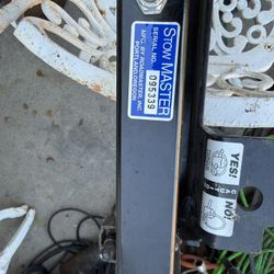 Stowmaster 5000 Towing Device