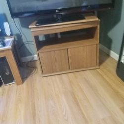 T.v. Cabinet With Swivel Top