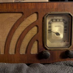 Vintage/Antique Radio 