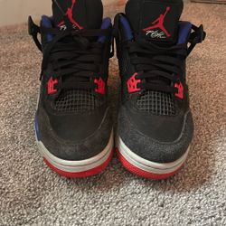 Jordan 4 