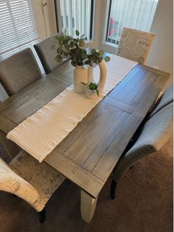 Dining  Set
