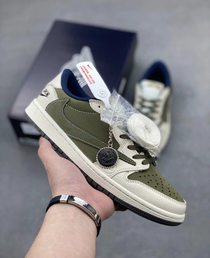 Travis Scott 1s Dior Dior X Air Jordan Low