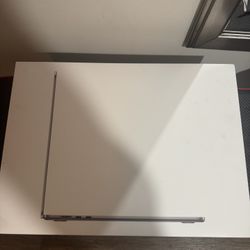 🔥 Brand New MacBook Air M3 (2024) - Sealed! | $900 🔥