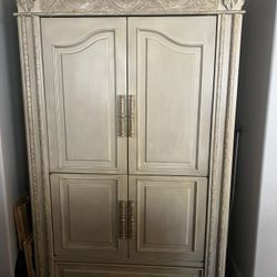 Armoire Cabinet