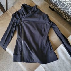 Lululemon Asymetrical Zip Yoga Jacket