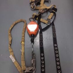 Safewaze M-30 And Harness.