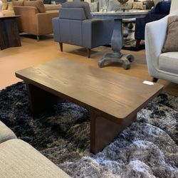 Molinos Coffee Table