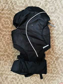 Evenflo Newborn Carrier