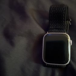 Apple Watch Series 8 41mm GPS+Cellular 