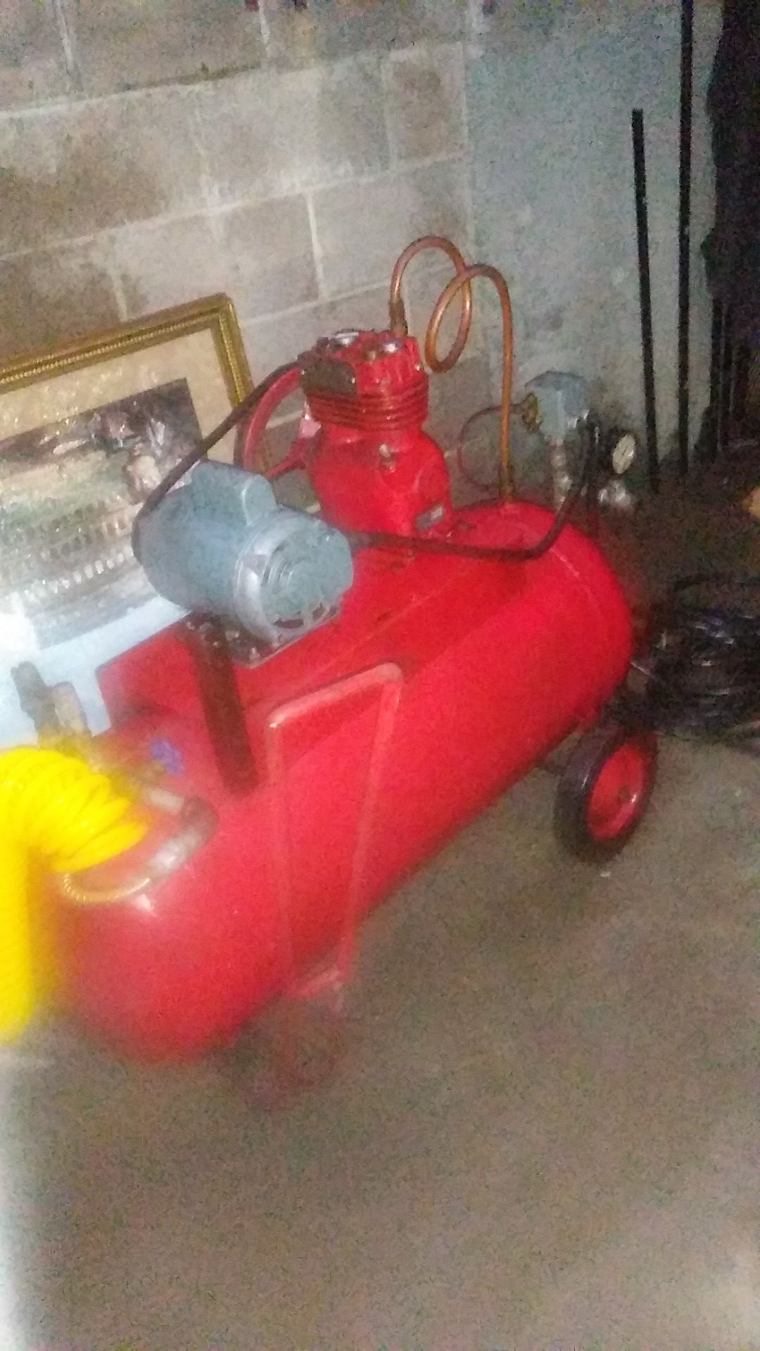 50 gallon 220 volt air compressor runs great comes with a hundred feet of hose works perfectly